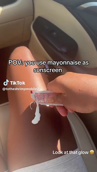 #sunscreen #mayo #blackgirlsunscreen #blackgirl #whitegirl #jesuslovesyou #foryoupage #ilovemakingtiktoks #totheshrimpmobile2 #viral #relateable #fypシ゚viral #streameruniversity #creatorsearchinsight