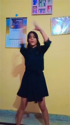 Tick-Tack♡ ILLIT comment girlies 😆 #dance #ticktack #illit #trending #bloomvlogger