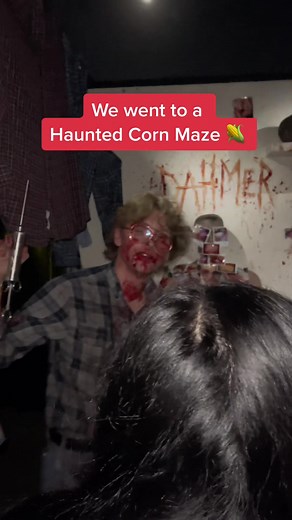 Spooky Haunted Corn Maze Experience in SoCal