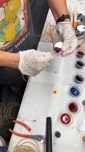 one of you asked how I dye my cord. I hope facebook doesn’t chop this up ! and I apologize in advance if it does get chopped in parts. #makersgonnamake#gourds #basketry #fiberart | Gourds by Eileen