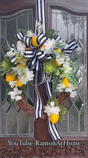 5.8K views · 154 reactions | Make your own #floral Door Wreath DIY, here is how! . . . #wreath #wreathmaking #wreathmaker #florals #floraldesign #floralwreath #design #decor | Ramon - at HOME | Facebook