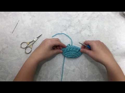 How to Crochet the Star Stitch in the Round - Right Handed