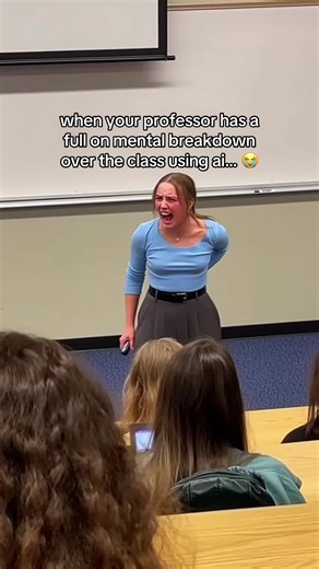 idc i was laughing so hard… 😭 #college #professor #lecture #crashout #school