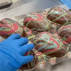 7.5K views · 175 reactions | Limited edition Easter Eggs These beautiful hand made Easter Eggs are now on our website, perfect for dairy dodging choccy chompers this Easter https://www.moofreechocolates.com/collections/easter-chocolates/products/limited-edition-dairy-free-vegan-easter-egg | Moo Free Chocolates | Facebook