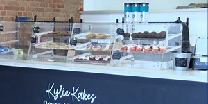 Cake decorating classes offered at Kylie’s Cakes