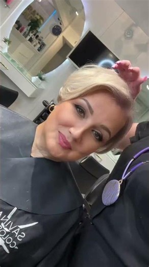 Classy Short Layered Bob Haircut for Fine Hair & Soft Textured Bob Layers