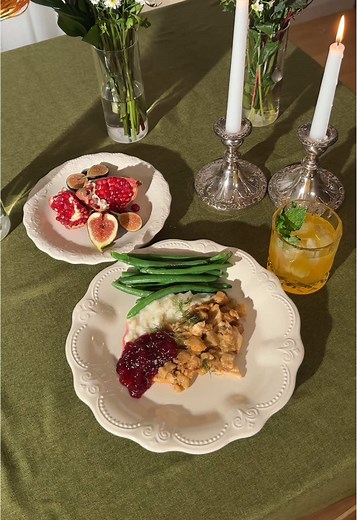 Cozy Weeknight Thanksgiving Dinner with Stouffer's