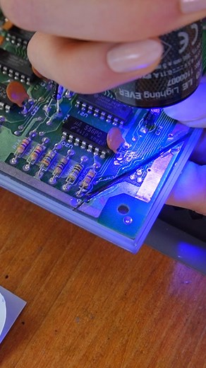 Rebuilting the traces on a snapped PCB! #fixed | Sayaka's Digital Attic