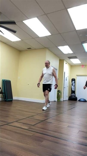 Reactive balance training/Fall prevention exercise. Improve balance, gait, and agility.