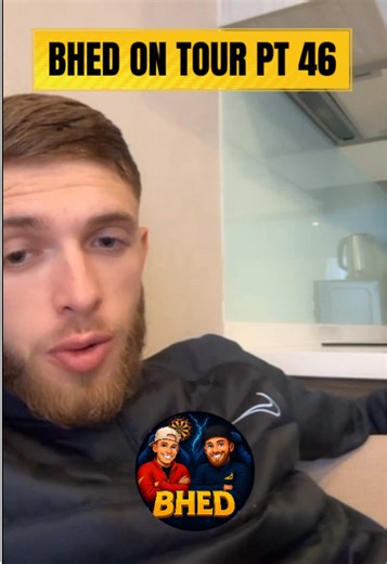 Bhed on Tour: Exploring Thailand with the Shed Gang