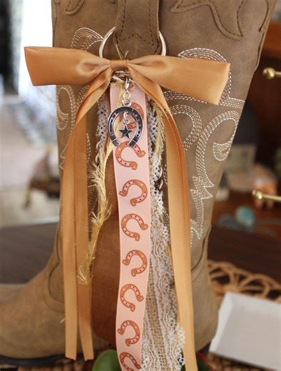 Handmade Western Boot Bows - Rust & Peach Horseshoe Charms (set of 2) - Etsy