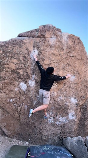 Molly (V5) - Bishop Bouldering - Sad Boulders