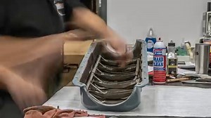 2M views · 20K reactions | ✔️❤️ Repase motoru Stovebolt 6 ze starého Chevy pickupu, z rezavého hrobu ke znovuzrození. TOP příspěvky pro vás pečlivě vybíráme s garancí radosti a úžasu. | DENKER americké automobily | Facebook