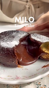 1.3M views · 39K reactions | Milo lava cake ngon xỉuu凉 | Học Làm Bánh | Facebook
