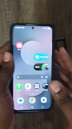 OtterBox Commuter case setup for Samsung S25 FE