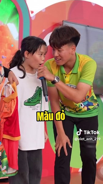 Món quà đặc biệt cho fan của Việt Anh trên TikTok