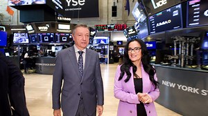 2.3K views · 101 reactions | Angel Vina, Founder and CEO of Denodo, tells us how Denodo's data virtualization platform and their "Fearless Data" concept empowers seamless data management and integration for customers. #NYSEFloorTalk with Judy Shaw | New York Stock Exchange | Facebook