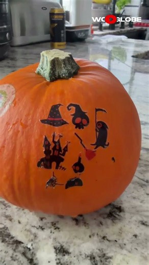 She Turned Mini Cauldrons Into SPOOKY Halloween Magic! 🎃🧙‍♀️👻