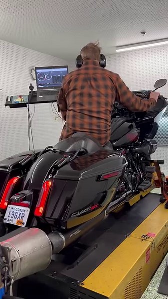 45K views · 789 reactions | First dyno test 2024 H-D CVO ST. 118Hp/136Tq. Tests performed in both Sport & Track modes. SAE correction in excellent conditions | Fuel Moto | Facebook