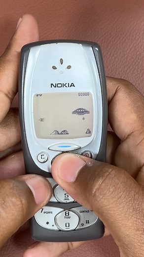 Nokia 2300: Space Impact | Meu Smart