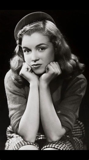 Marilyn Monroe M💞M Jolie Young Marilyn #marilynmonroe #hollywood #photo