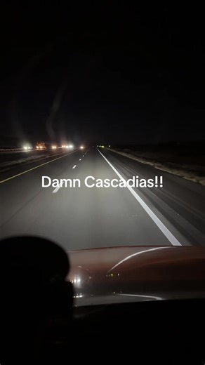 Safe Driving Tips for Truckers: Lane Departure Awareness