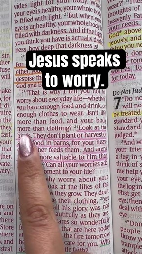 Don’t Worry ☘️| Matthew 6:25-26 #Anxieth #fear #hope #mentalhealth #jesus #jesuschrist