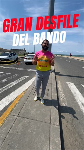 Cartagena se alista para vivir sus Fiestas de Independencia 🎉🎊 📣👀 Desde hoy, la alegría y el color empiezan a sentirse con más fuerza en nuestras calles. Por eso, mientras se realiza el montaje de los palcos del gran Bando de las Fiestas de Independencia, estará activo el contraflujo en la Avenida Santander, en la calzada contigua a las murallas, desde la Calle Baloco hasta el sector de Las Tenazas. Sabemos que estas fechas traen mucha emoción y movimiento. Por eso, la Alcaldía Mayor de Cart