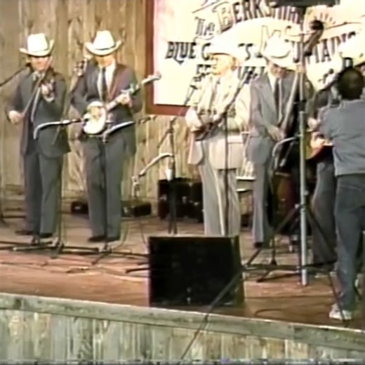 Bill Monroe - Rocky Road Blues at the Berkshire Mountain Festival (1985) #bluegrass #legends #worldbluegrass | World Bluegrass Day