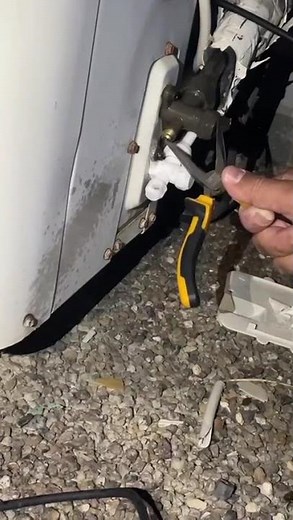 AC Outdoor Unit Repair at Home | Short Tutorial