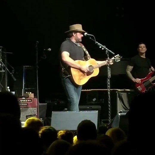 "Like a Cowboy," Randy Houser ‪@randyhouser‬