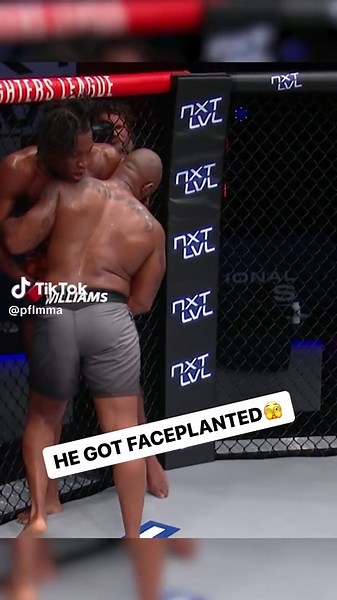 Simeon Powell's Amazing Knee Strike | Bellator Dublin Fight