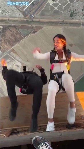 Defy gravity, touch the sky.#shorts#skydiving#extreme#sport#youtube#adventure#jump#top#crazy#love