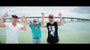 【Morgan Wallen】 - Up Down ft. Florida Georgia Line官方MV
