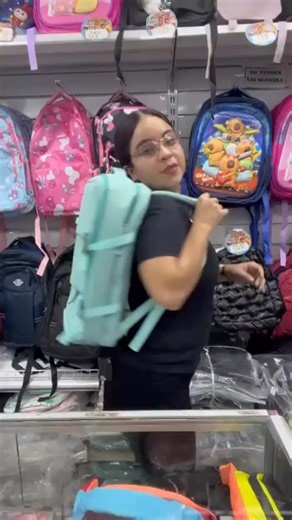 Todomoda Panamá | Necesitas una mochila que esté a tu ritmo. 🔥 Diseñada para viajar y trabajar con estilo ✔️ Compartimento acolchado para laptop 💻 ✔️... | Instagram