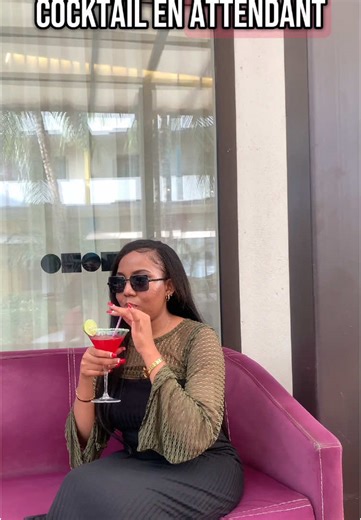 Vivez une journée en solo à l’hôtel Onomo : une expérience alliant confort, sérénité et moments inoubliables. Découvrez notre cadre unique pour vous ressourcer en toute tranquillité. #pourtoi #hotelonomobamako #vlog #solodate #virale #fyp #bamakomali🇲🇱 #malitiktok🇲🇱 #tbt #instagood #hotellife #solotravel