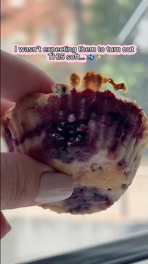 Soft Berry Muffins | Easy Baby & Toddler Recipe 🫐🍓 #blw