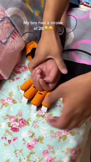 #robotglove #rehabilitation #physicaltherapy