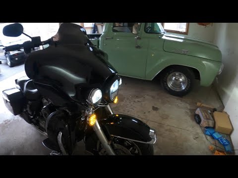 Harley Turn Signal Malfunction: Please Help!