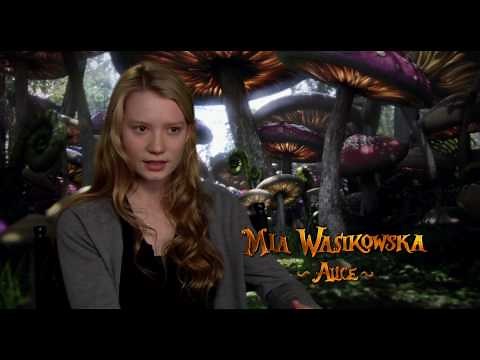 Alice in Wonderland (2010 film) Behind the Scenes Alice
