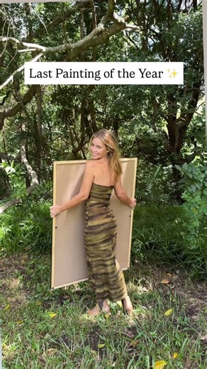 Christine at Ethereal Artistry on Instagram: "She is a powerful creatrix. A weaver of quiet magic. Wherever she goes, she scatters the dust of unconditional love, awakening hearts and inviting them to sparkle. She’s sees you through the lense of your greatest potential. If you are blessed by her essence, congratulations. Now rise to the occasion ✨"