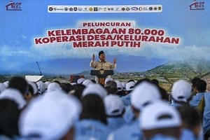 Prabowo Akui Banyak Anak Belum Terima MBG, Janji Semua Dapat di Akhir Tahun Ini - Nasional Katadata.co.id