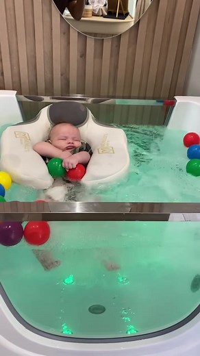 Relaxing Baby Hydrotherapy Spa Day Experiences