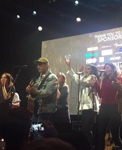 Epic 2016 Performance with Charli XCX, Lorde, and Friends