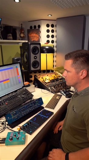 Neptune2 is my first analog synthesizer that I purchased 16 years ago 😅 This is when my outboard synth addiction started. I don’t think they are in production anymore, would never sell mine! 😜 Sequencing - @oxiinstruments One mk2 Delay - @dreadbox.synthesizers Rain Drops | Audiotent