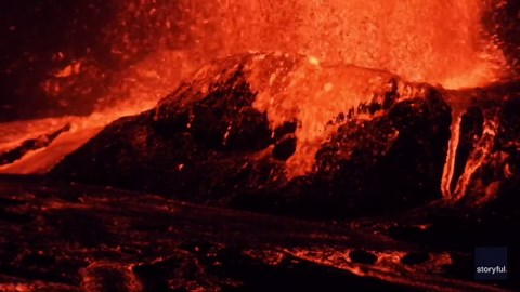 Kilauea Volcano Shoots Lava Into Sky During Eruptive Episode