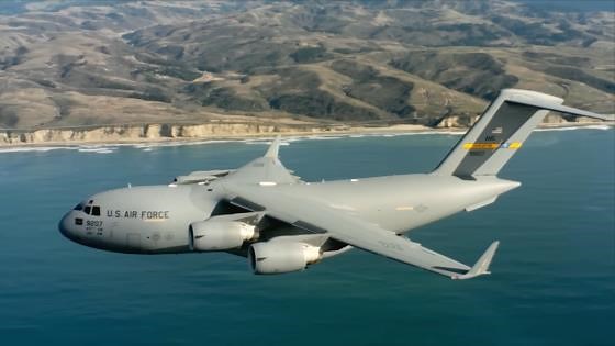 Watch the U.S. Air Force’s Legendary Jet Fly Like a Fighter Plane