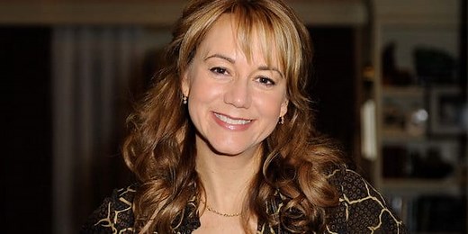 What is Megyn Price from "Saved by the Bell" doing now? Bio: Net Worth