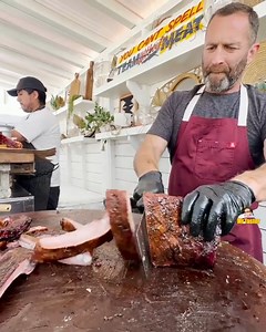 101K views · 1.9K reactions | Juiciest BBQ Ribs with Adam Perry Lang, The King of BBQ in Vegas, Los Angeles | Mr. Taster | Facebook