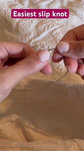 How to make the quickest and easiest slip knot for knitting and crochet